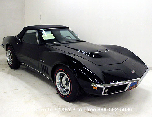 148Y..1969 Corvette Convertible, two tops, 427-435 hp, numbers matching, turbo-hydramatic, one owner car with 8,638 actual miles.